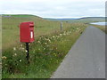 Birsay: postbox № KW17 103, Wattle Road