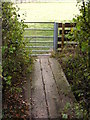 Footbridge & Footpath Gate of the footpath to Bickers Hill Road