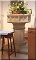 St Nicholas, Ingrave - Font