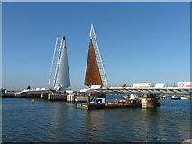 SZ0090 : Poole: the Twin Sails bridge takes shape by Chris Downer