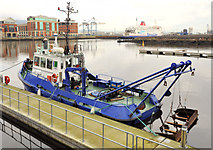 J3474 : The tug "Otterbank" at Belfast by Albert Bridge