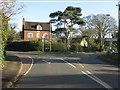 Mini-roundabout in Burcot