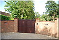 Private gates, Pyle Hill