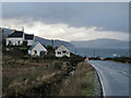 Buildings by the A851 in Duisdalebeg