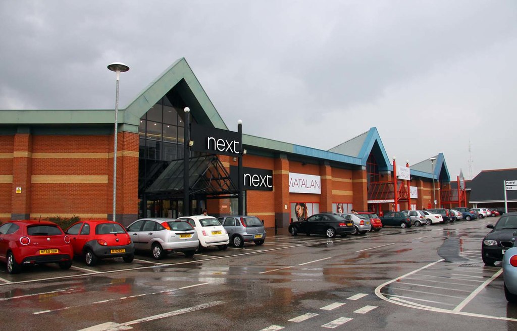 Units in the Clifton Retail Park © Steve Daniels :: Geograph Britain ...