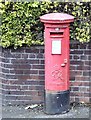 Lower Bredbury Post Box