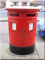 Heath Road Post Office Postbox