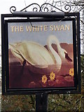 SE3864 : Sign for the White Swan, Minskip by Maigheach-gheal