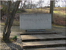 SU9972 : Kennedy Memorial, Runnymede by Alan Hunt