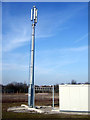 Trackside communications mast