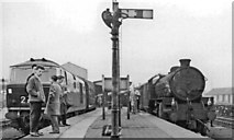 SU1485 : B-B Diesel-Hydraulic beside an LNE B1 4-6-0 at Swindon Station by Ben Brooksbank