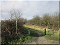 A bridleway leading to Robins Lane