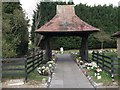 Archway entrance to Garden of Remembrance, Reading Cemetery