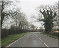 A422 east approaching Grove Hill farm