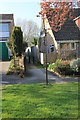 Start of footpath from Longway Avenue to Sandy Lane