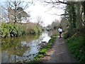 Cyclists on the Basingstoke Canal towpath