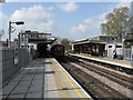 Ruislip Manor station, Metropolitan & Piccadilly lines