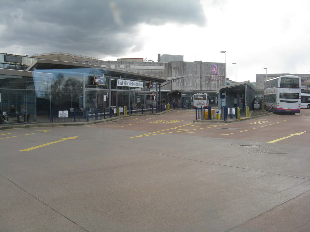 east-kilbride-bus-station-and-shopping-m-j-richardson-geograph