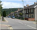 Glenview Terrace houses facing an elevated pavement, Llanbradach