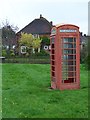 Forlorn-looking telephone box at Sway