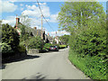 Lane and cottages south of Wilcot Green