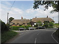 Thatched cottages at East Stratton (1)