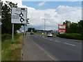 Heathfield Road (B743)