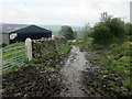 Track descending towards Flass Bent