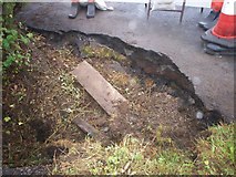 SN1710 : Subsidence on verge of A477, Llanteg by welshbabe