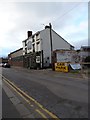 Approaching the Kelham Island Tavern in Russell Street