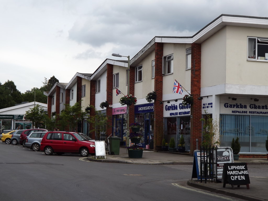 Station Road, Liphook © Colin Smith Geograph Britain and Ireland