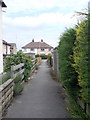 Footpath between Sunnybank Crescent & Tarn View Road