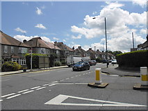 TQ4066 : Junction of West Common Road and Baston Road by Basher Eyre