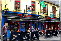 M2925 : Galway - 11 Quay Street - The Quays Pub by Joseph Mischyshyn