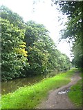 SD5009 : Leeds and Liverpool Canal by Emma White