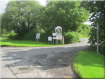 SO7955 : Entrance to Little Lightwood Farm from Lightwood Road by peter robinson