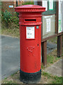 Postbox TN19 96, Etchingham Post Office