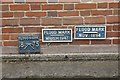 Flood Markers at Abingdon Lock