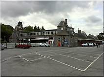 SX9063 : Torquay railway station by Andrew Abbott