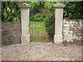 SX9169 : Garden gate, Lower Gabwell by Robin Stott