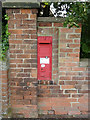 Hawton postbox (ref. NG24 44) 