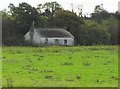 H5262 : Derelict cottage, Killadroy by Kenneth  Allen