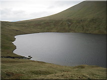 NY3411 : Grisedale  Tarn  from  the  footpath  to  Hause  Gap by Martin Dawes