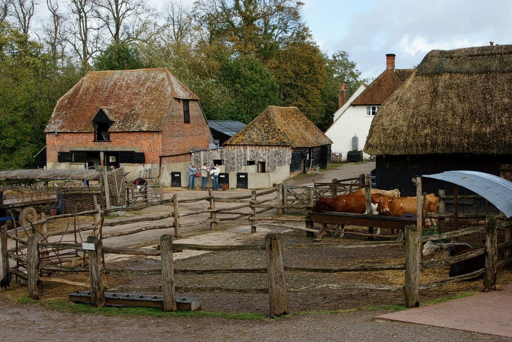 Manor Farm, Botley, Hampshire © Peter Trimming :: Geograph Britain And ...