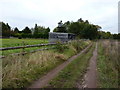 Small stable in a paddock near Trysull