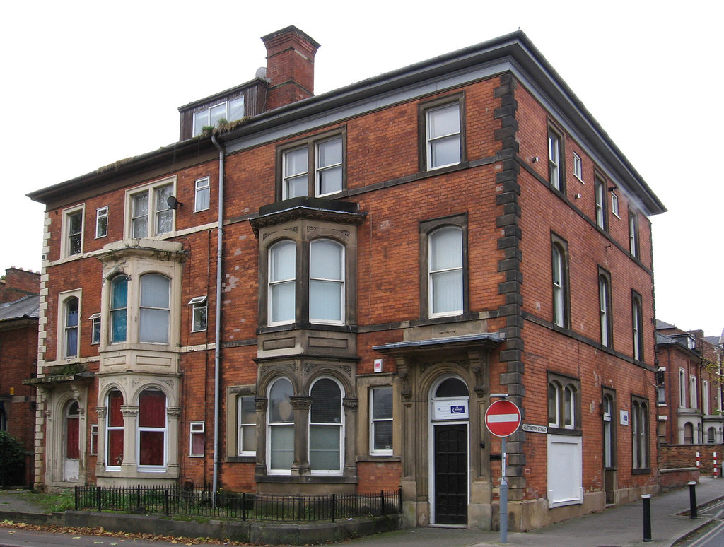 Derby - town houses on Osmaston Road © Dave Bevis :: Geograph Britain ...