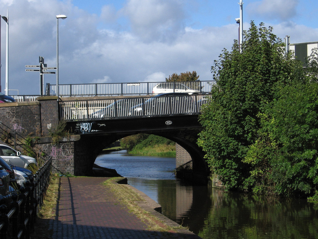 Stoke Upon Trent Glebe Street Bridge © Dave Bevis Geograph Britain