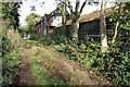 Barn and housing on the circular walk