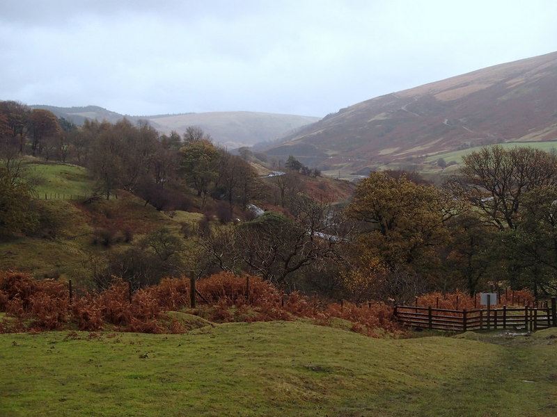 Woodland Valley in November © Andrew Hill :: Geograph Britain and Ireland