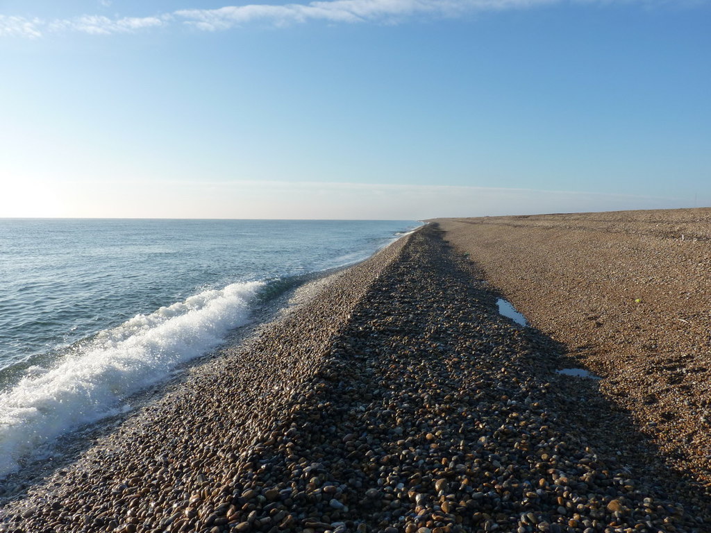 morning-light-and-tide-on-sudbourne-richard-law-geograph